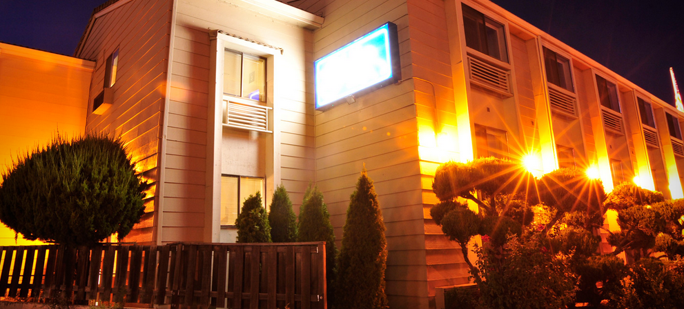 Ramada By Wyndham Medford Airport North Μοτέλ Εξωτερικό φωτογραφία