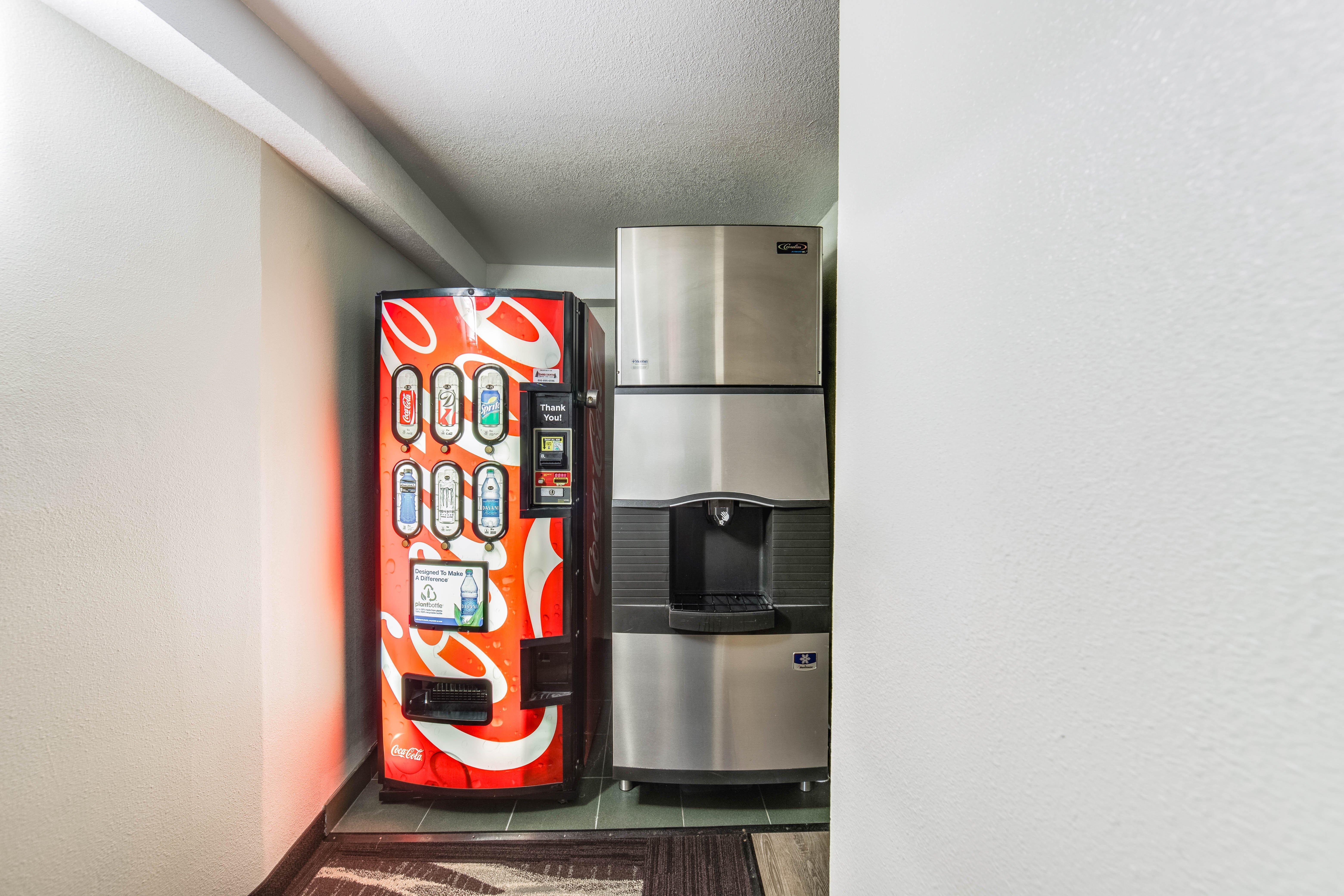 Ramada By Wyndham Medford Airport North Μοτέλ Εξωτερικό φωτογραφία