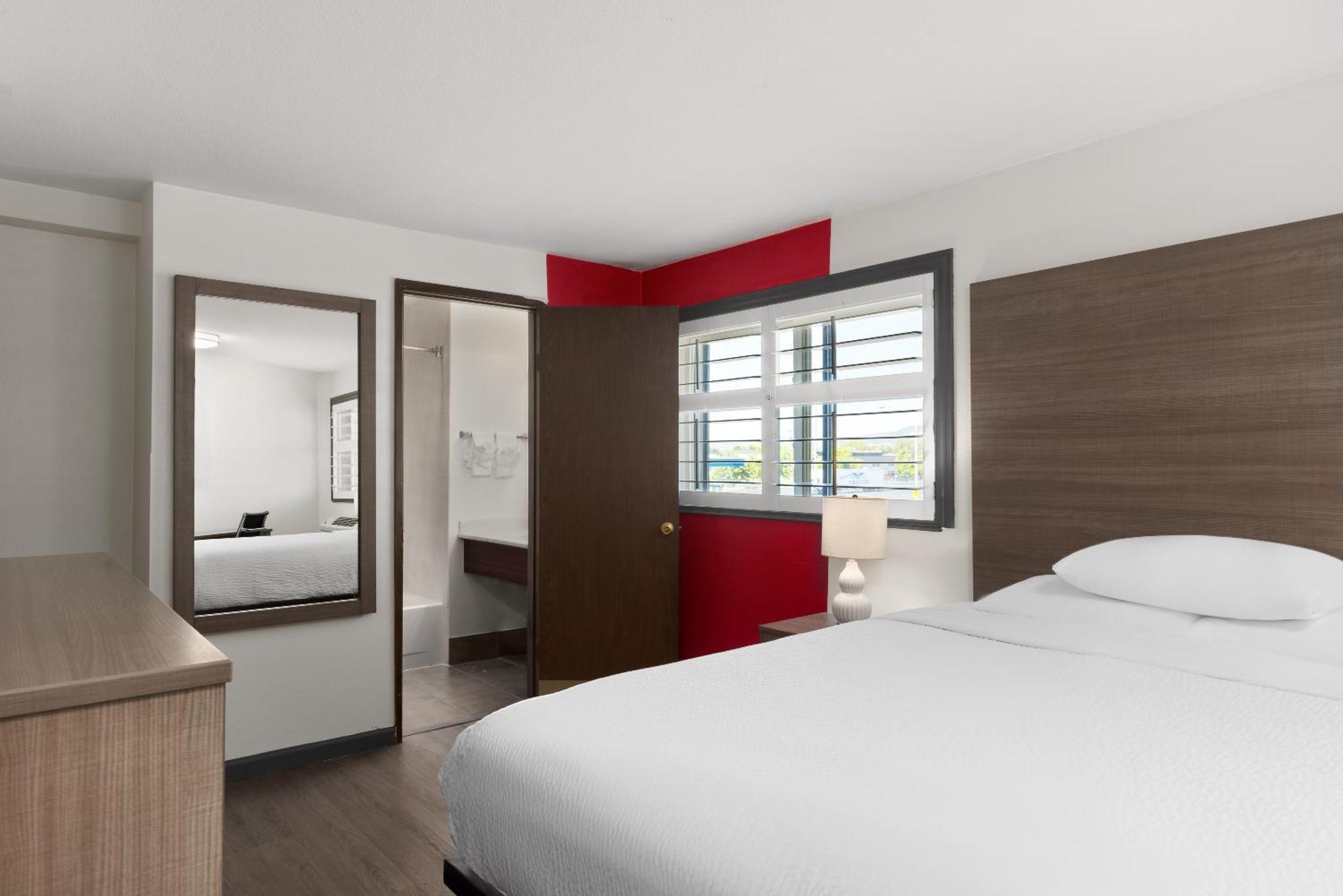 Ramada By Wyndham Medford Airport North Μοτέλ Εξωτερικό φωτογραφία