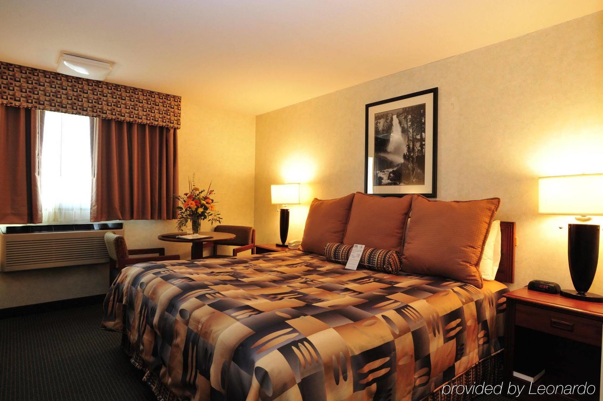 Ramada By Wyndham Medford Airport North Μοτέλ Δωμάτιο φωτογραφία